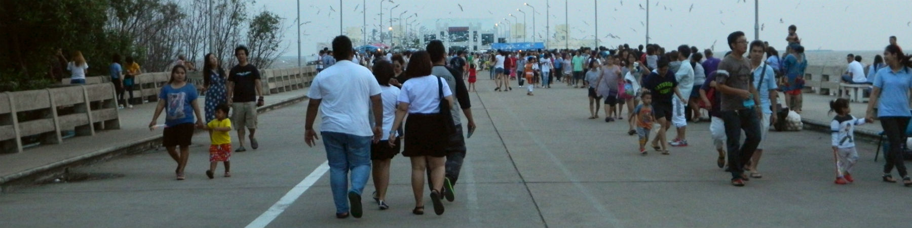 Suk Ta Bridge, Bang Pu Recreation Centre, Samut Sakhon Province