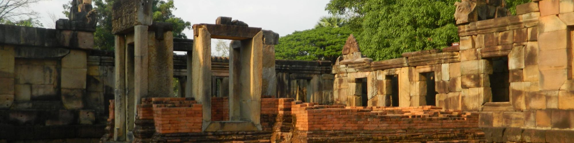 Prasat Muang Tam (Khmer santuary), Prakhon Chai District, Buriram Province