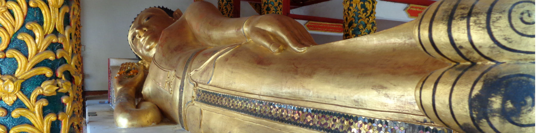 Reclining Buddha at Wat Pong Sanuk Nua, Lampang