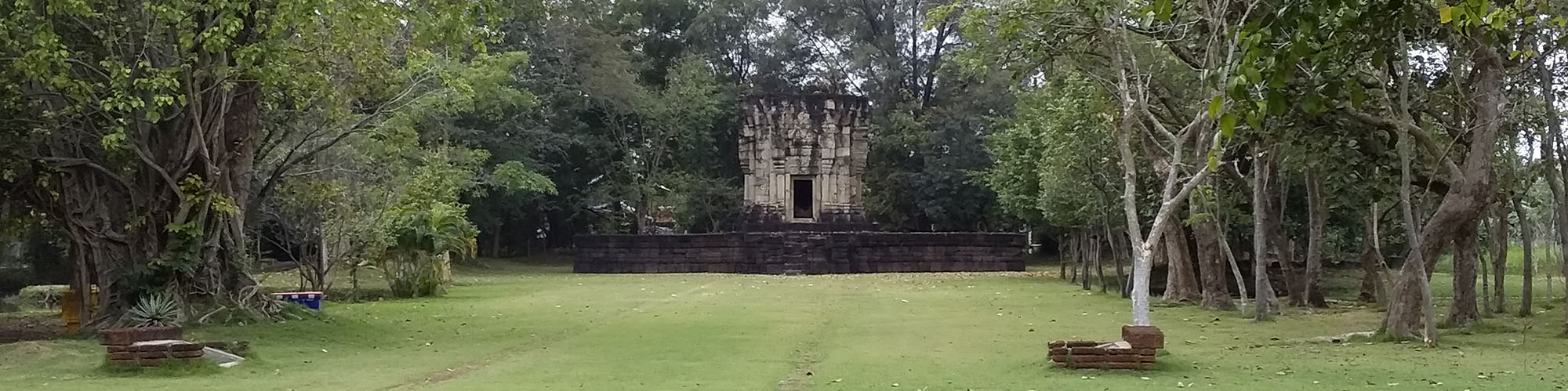 Prasat Ban Phluang, Prasat District, Surin Province