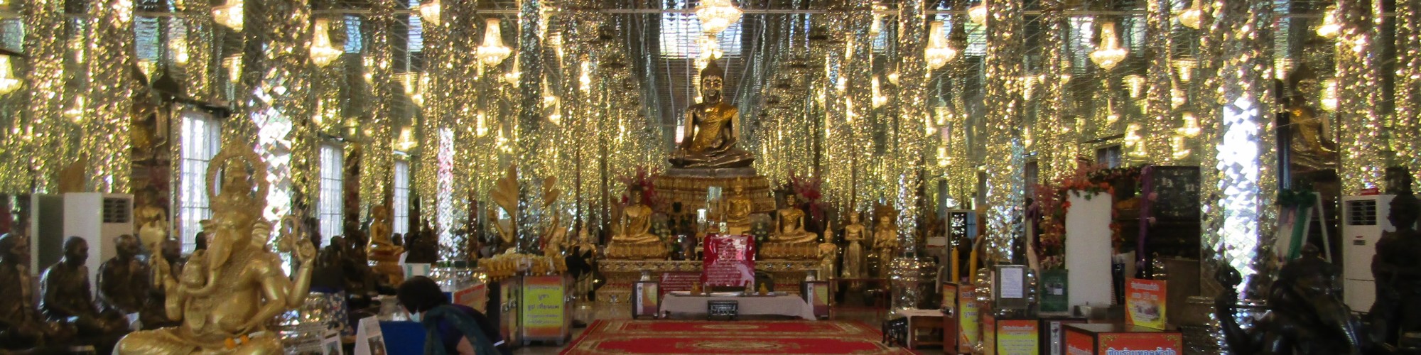 Buddha Image at Wat Pa Mok Worawihan, Pa Mok District, Angthong Province
