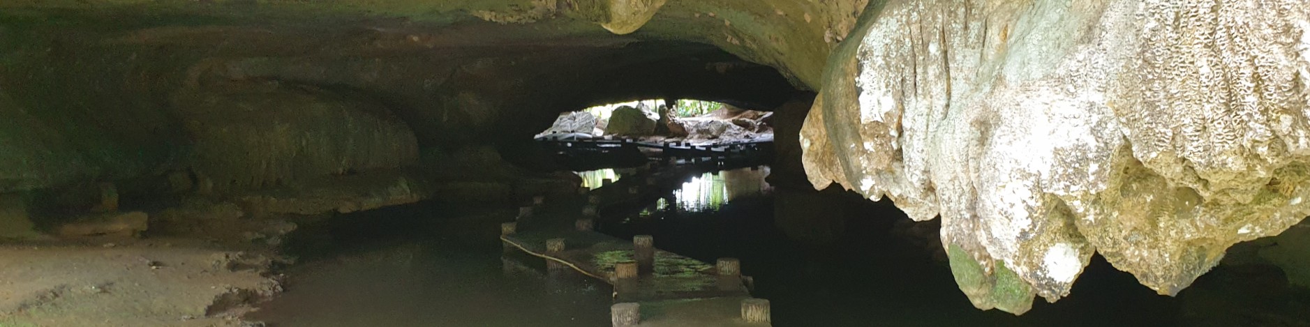 Urai Thong Cave, La-ngu District, Satun Province