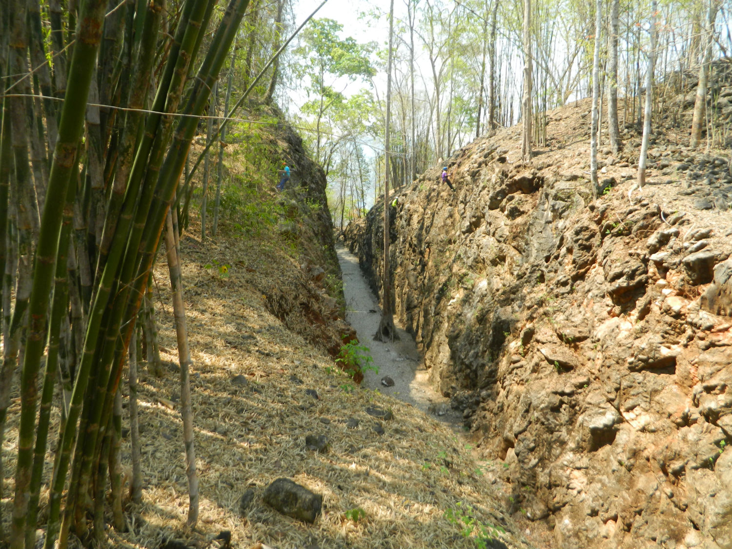 Hellfire Pass (Konyu) 				Cutting, Kanchanaburi Province